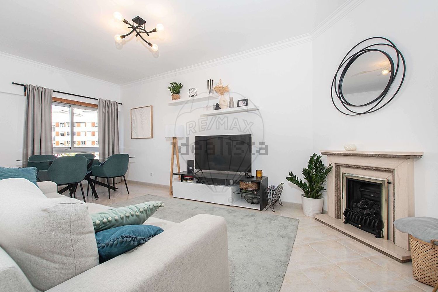 公寓 t2出售在Rua José Afonso - 客厅