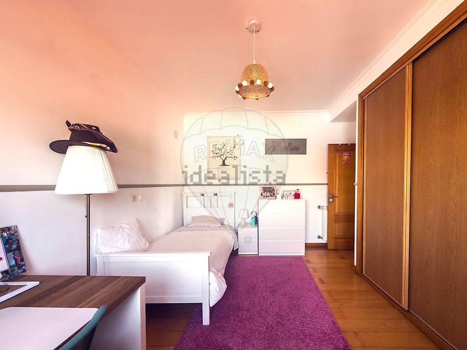 小楼房或独栋别墅出售在Rua Fernando Piteira Santos - 卧室