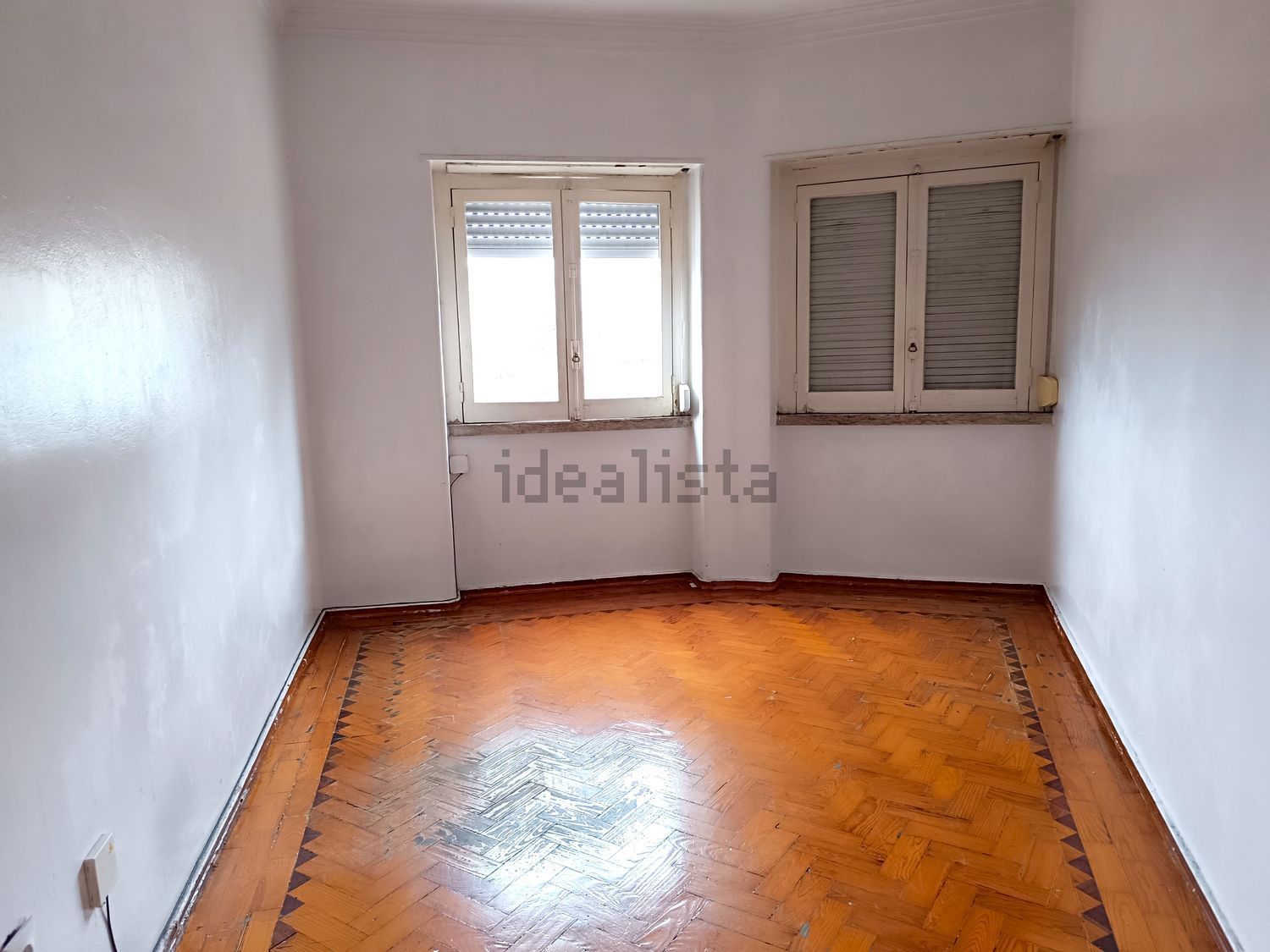 公寓 t2出售在Rua 1º de Maio, 40 - 卧室