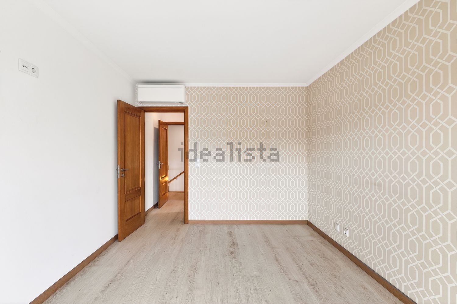 公寓 t3出售在Rua Madre Maria Clara, 31 - 居住