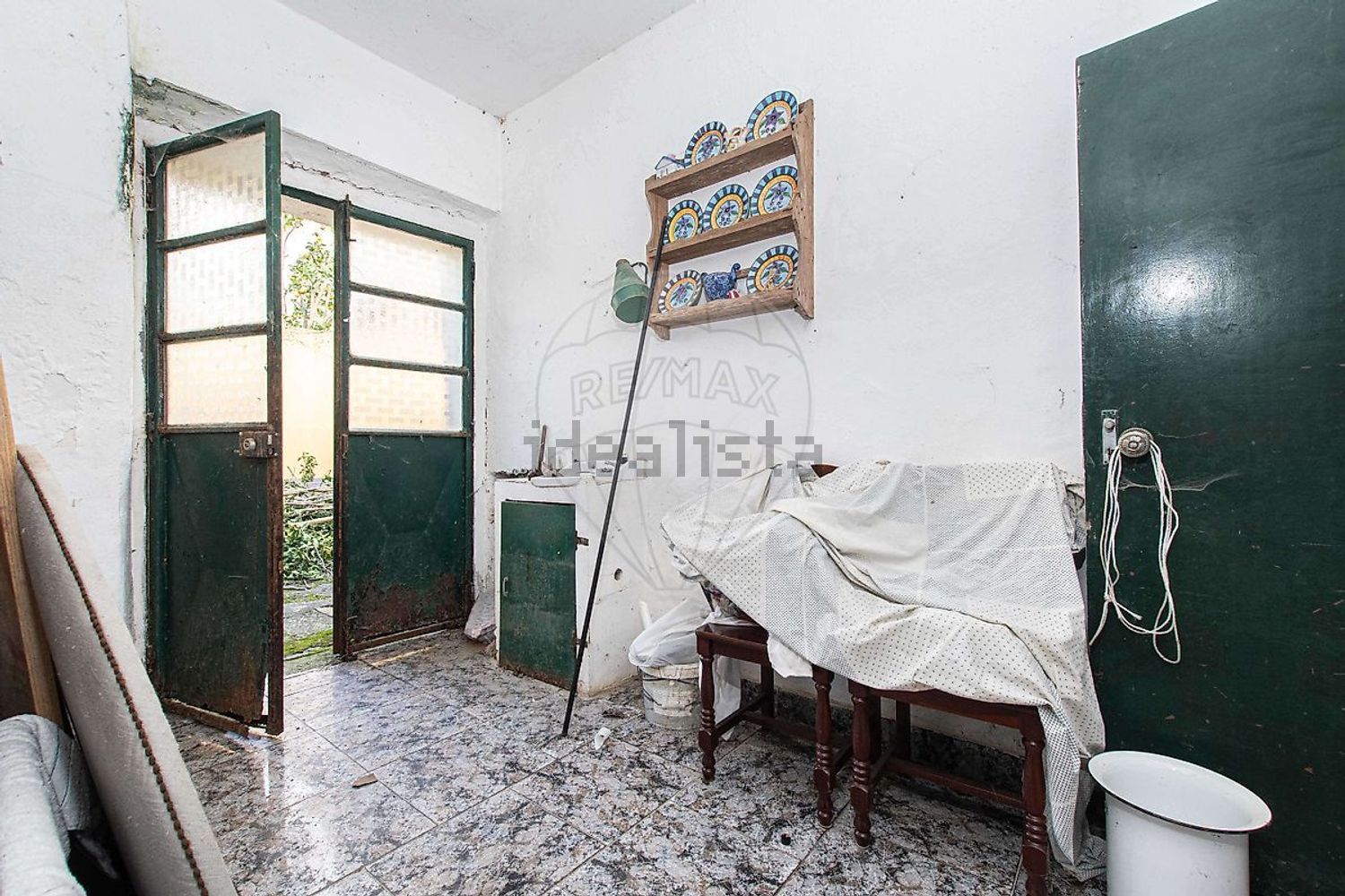 小楼房或独栋别墅出售在Rua dos Manelões - 客厅