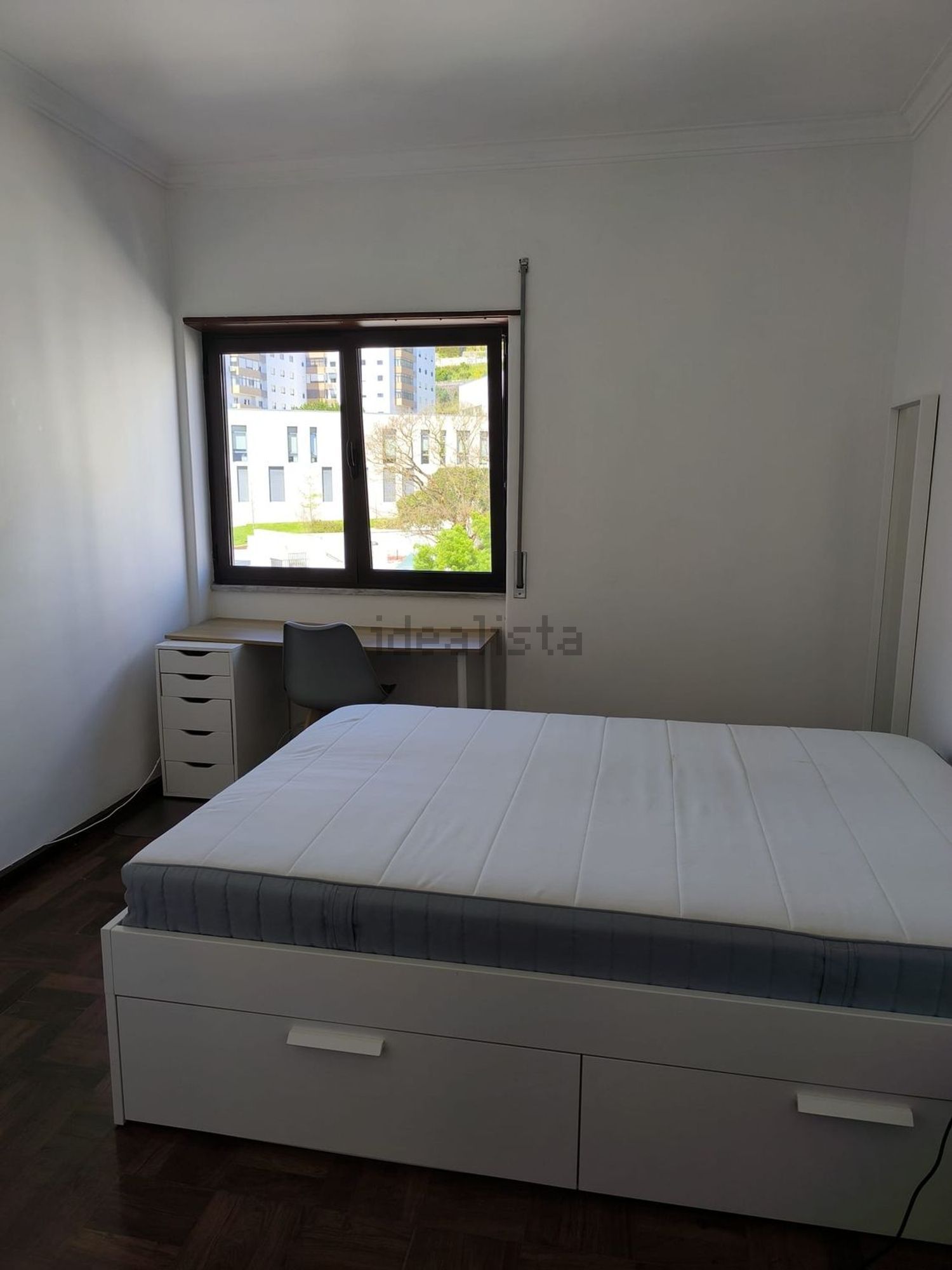 出租房间在Rua Antero de Quental, 15 - 卧室