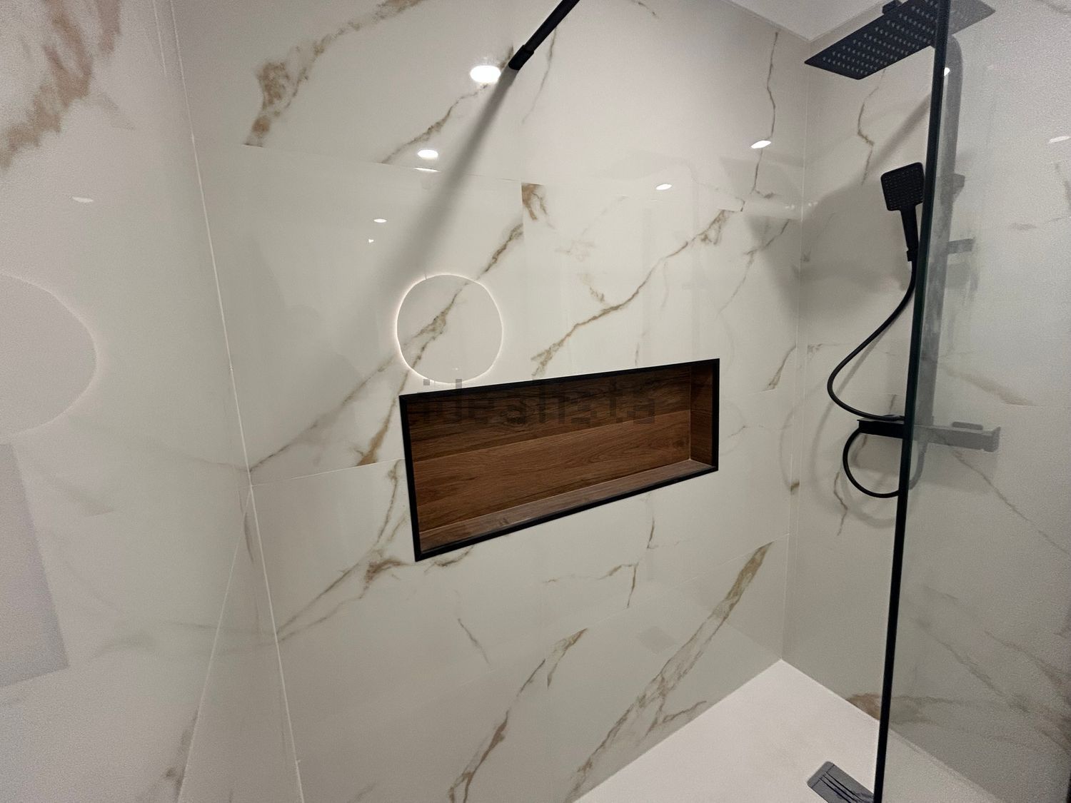 公寓 t3出售在Avenida General Roçadas, 105 - 照片