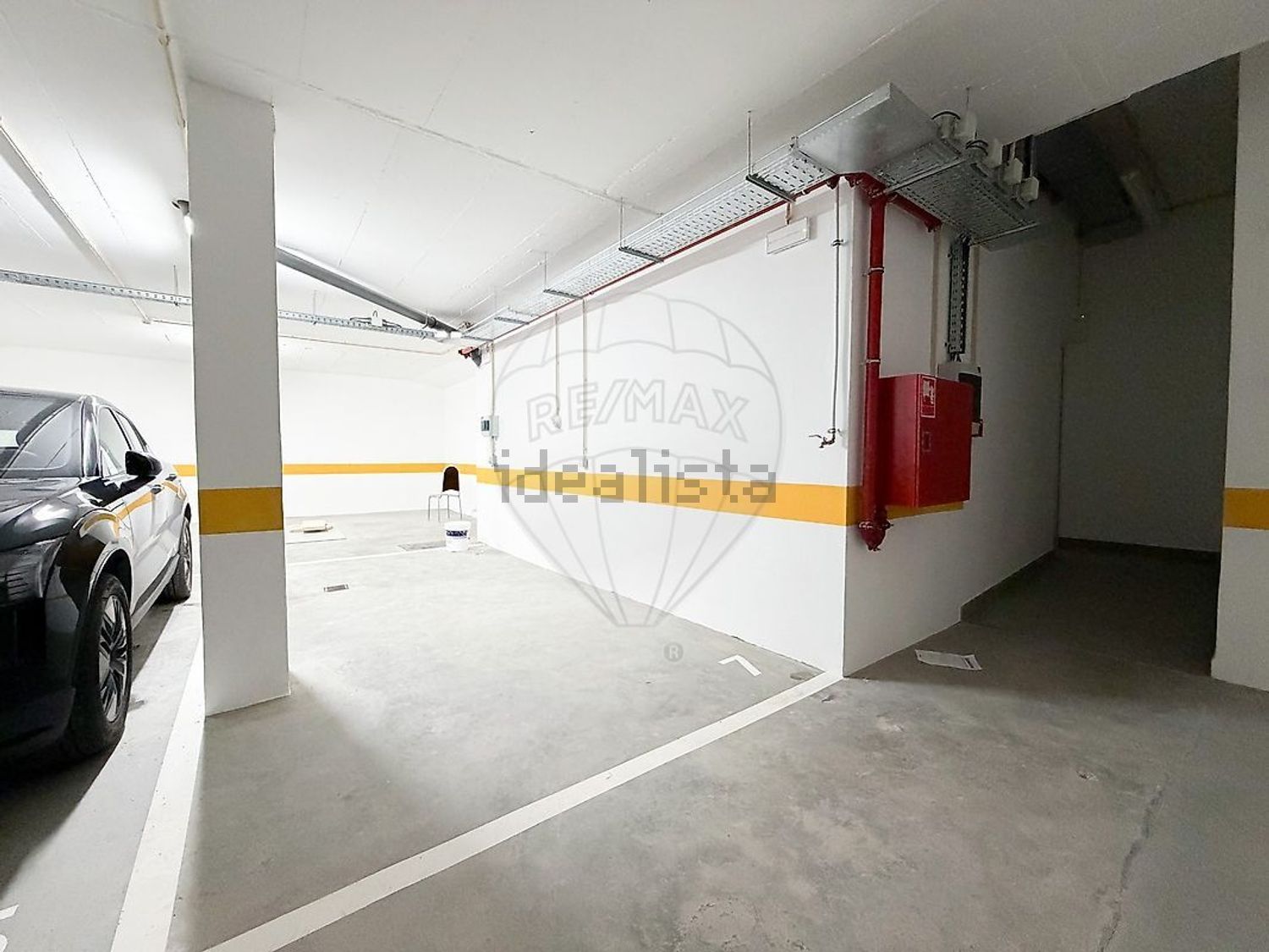 出租公寓 t3在Rua Jose Anastácio da Cunha - 停车位