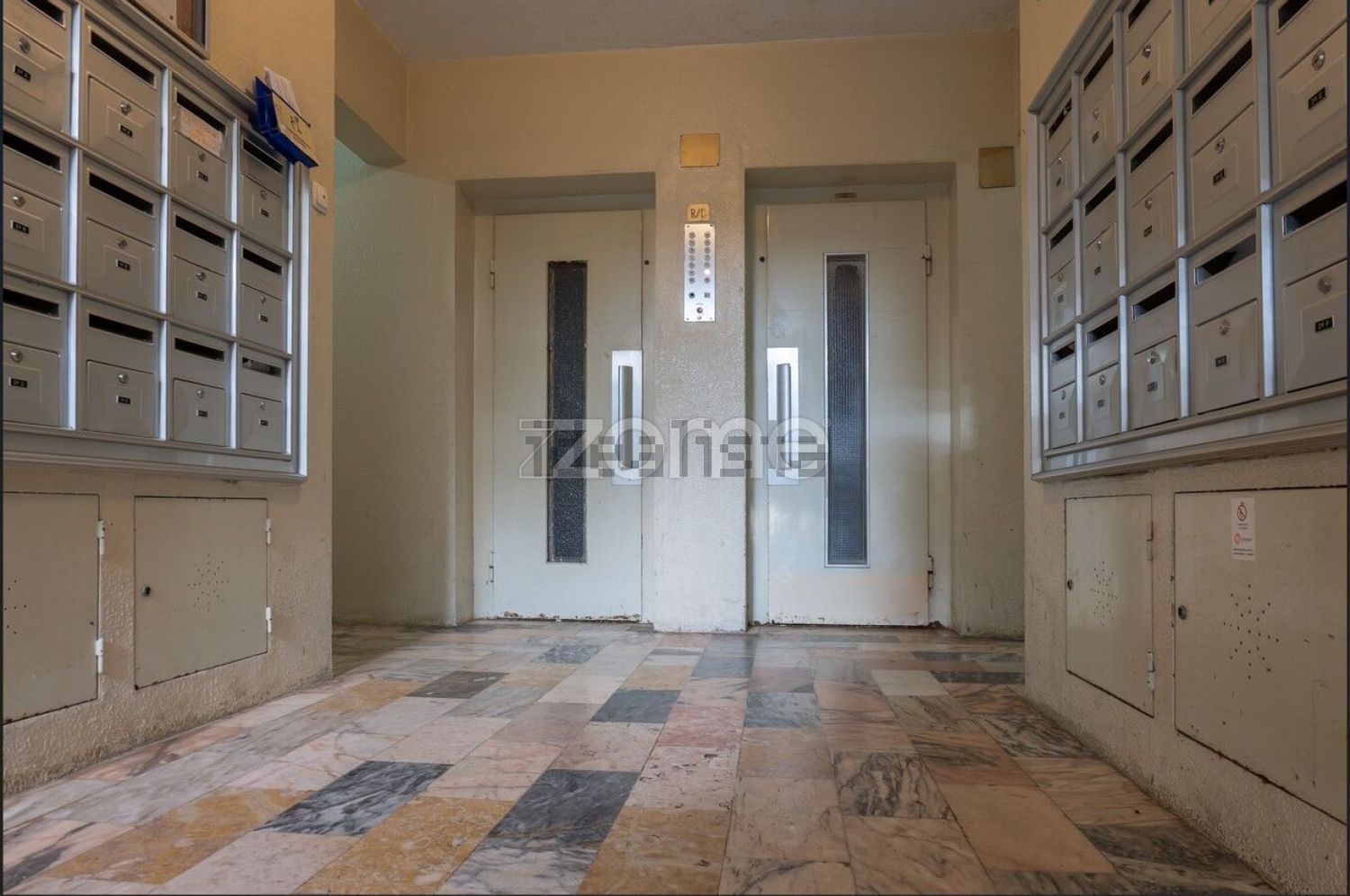 公寓 t1出售在Rua Vasco Santana, 1 - 共同区域