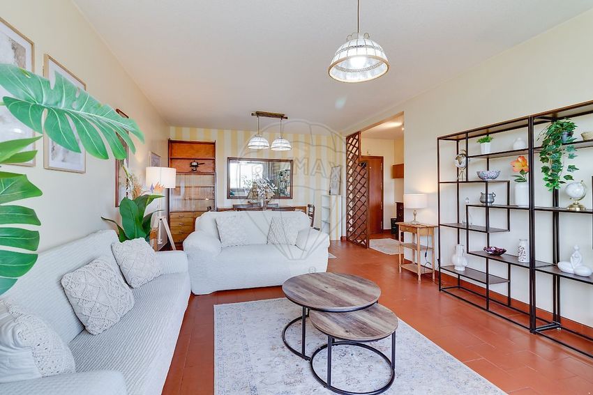 出租公寓 t2在Rua Maria Brown