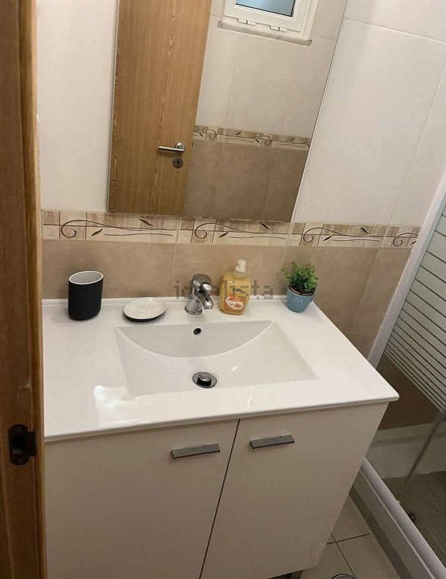 出租公寓 t2在Avenida engenheiro duarte pacheco, 12 - 卫生间