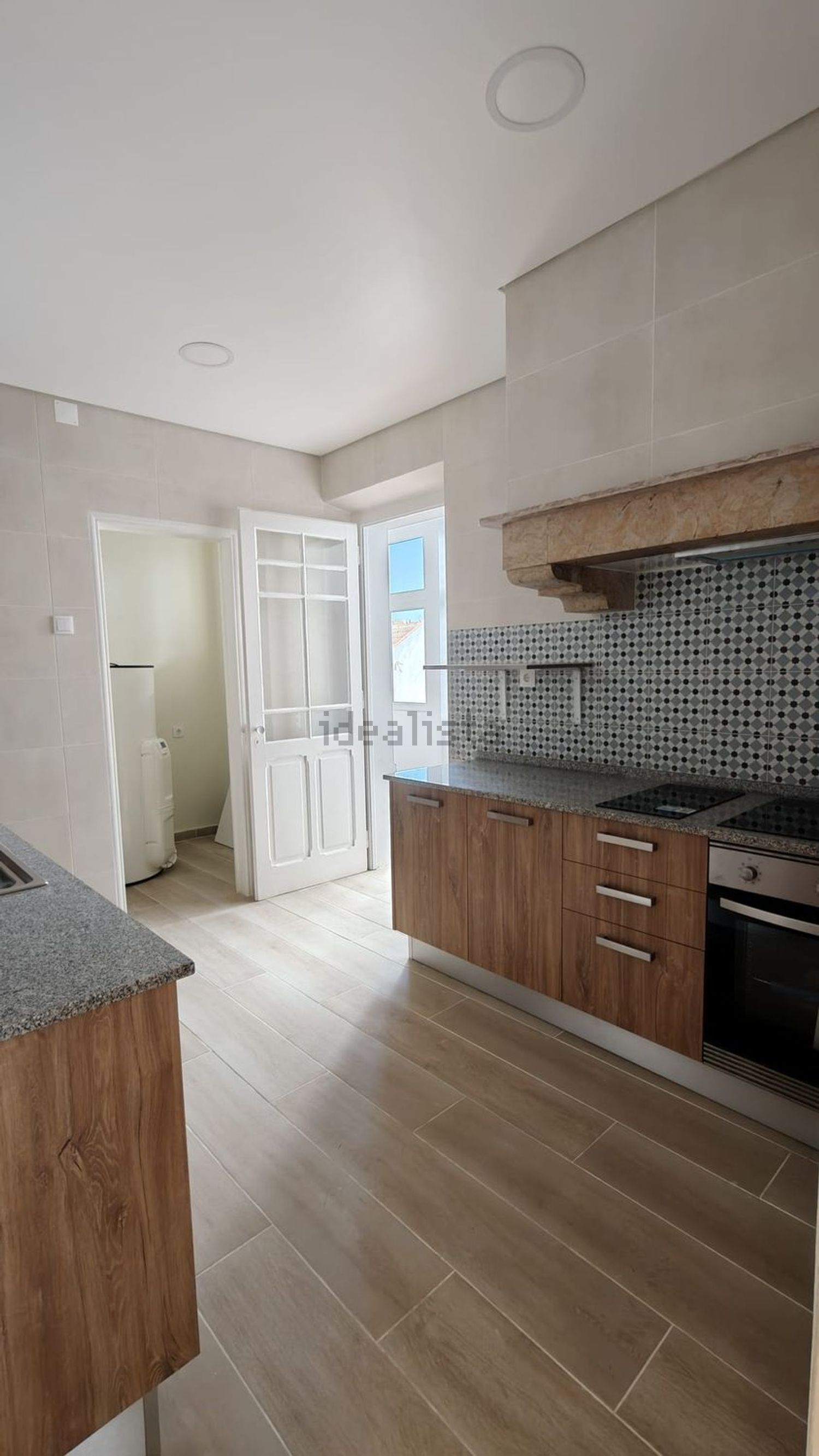 出租房间在Rua Mouzinho de Albuquerque, 32 - 厨房