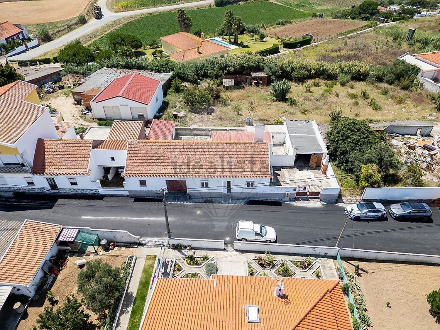 小楼房或独栋别墅出售在Rua da Guerra Peninsular - 照片