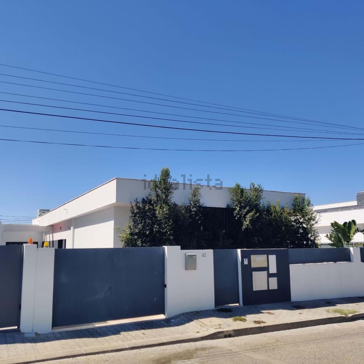 出租小楼房或独栋别墅在Redondos - 外立面