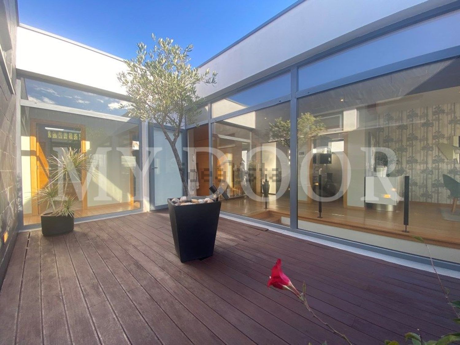 小楼房或独栋别墅出售在Santo Antão e São Julião do Tojal - 阳台