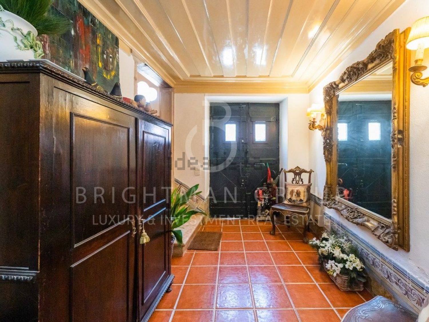 小楼房或独栋别墅出售在Carriche - Hospital das Forças Armadas - 前厅