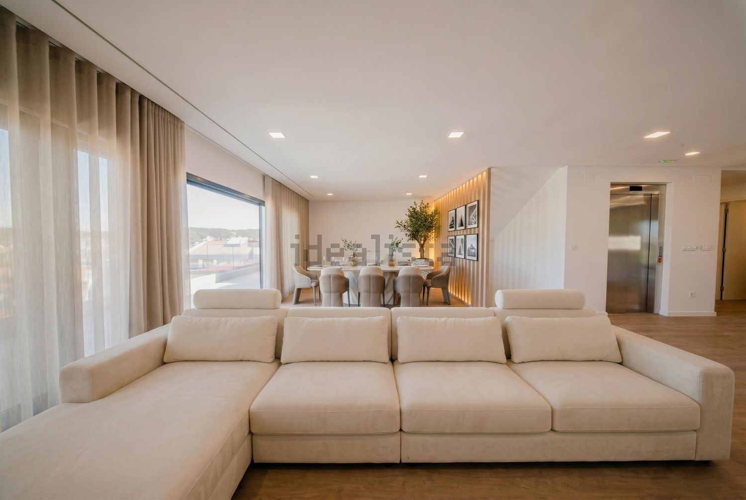 小楼房或独栋别墅出售在Rua Vieira da Silva - 客厅