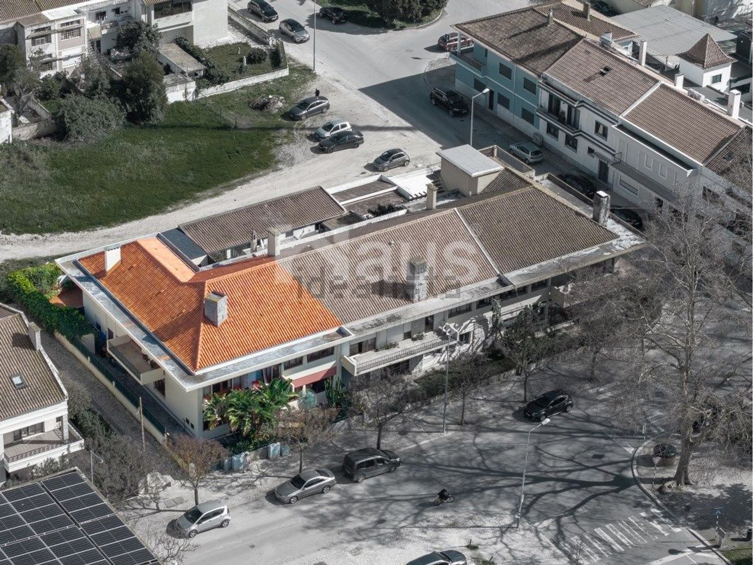 联排别墅出售在Avenida João Xxiii - 照片