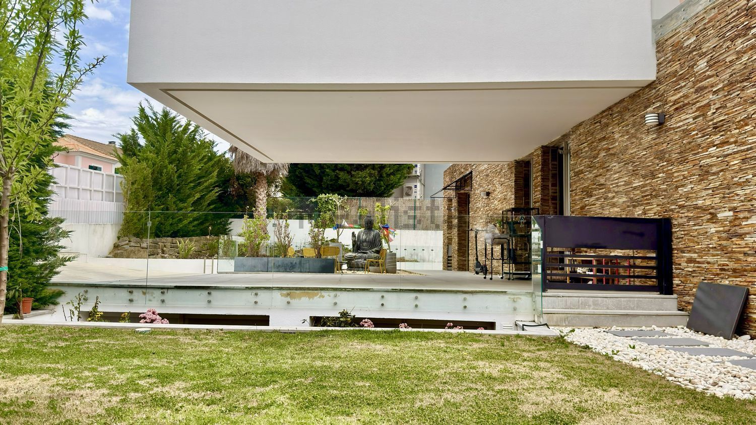 小楼房或独栋别墅出售在Rua Mato das Cruzadas - 照片