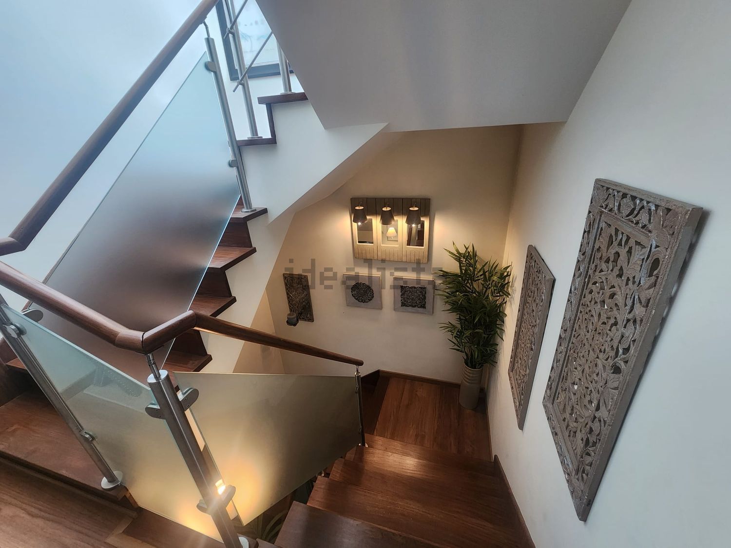 联排别墅出售在Rua da Fábrica - 楼梯