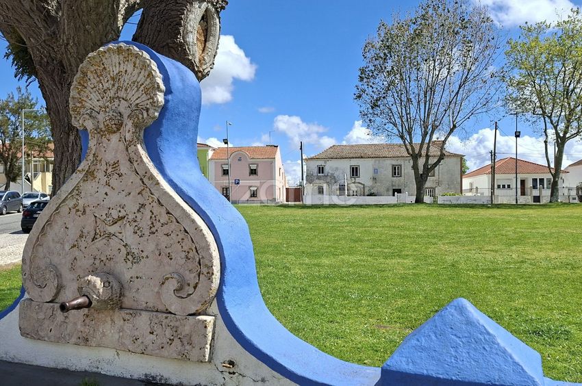 小楼房或独栋别墅出售在Rua Primeiro de Maio, 112