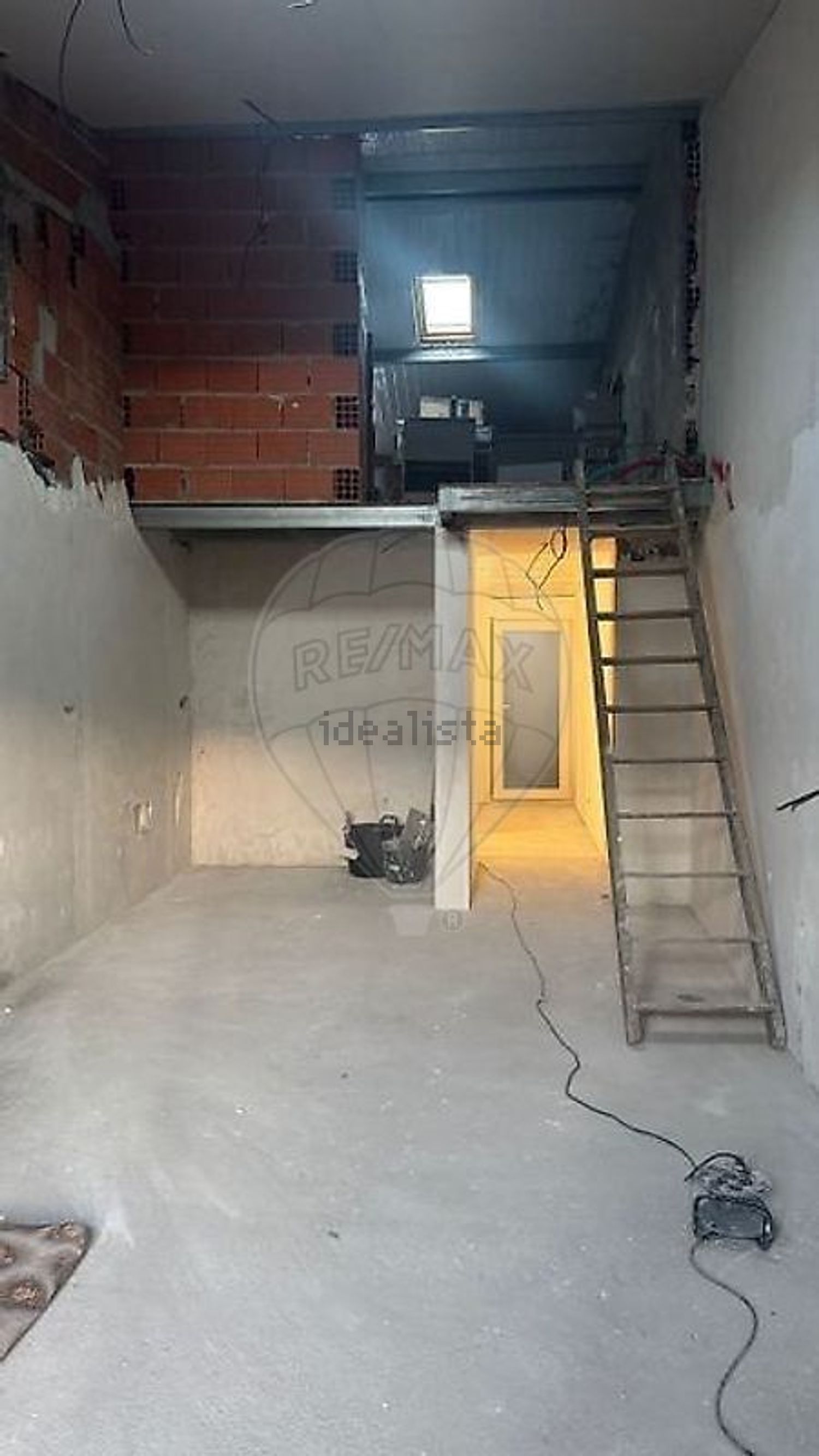 小楼房或独栋别墅出售在Largo Castelo Picado - 照片