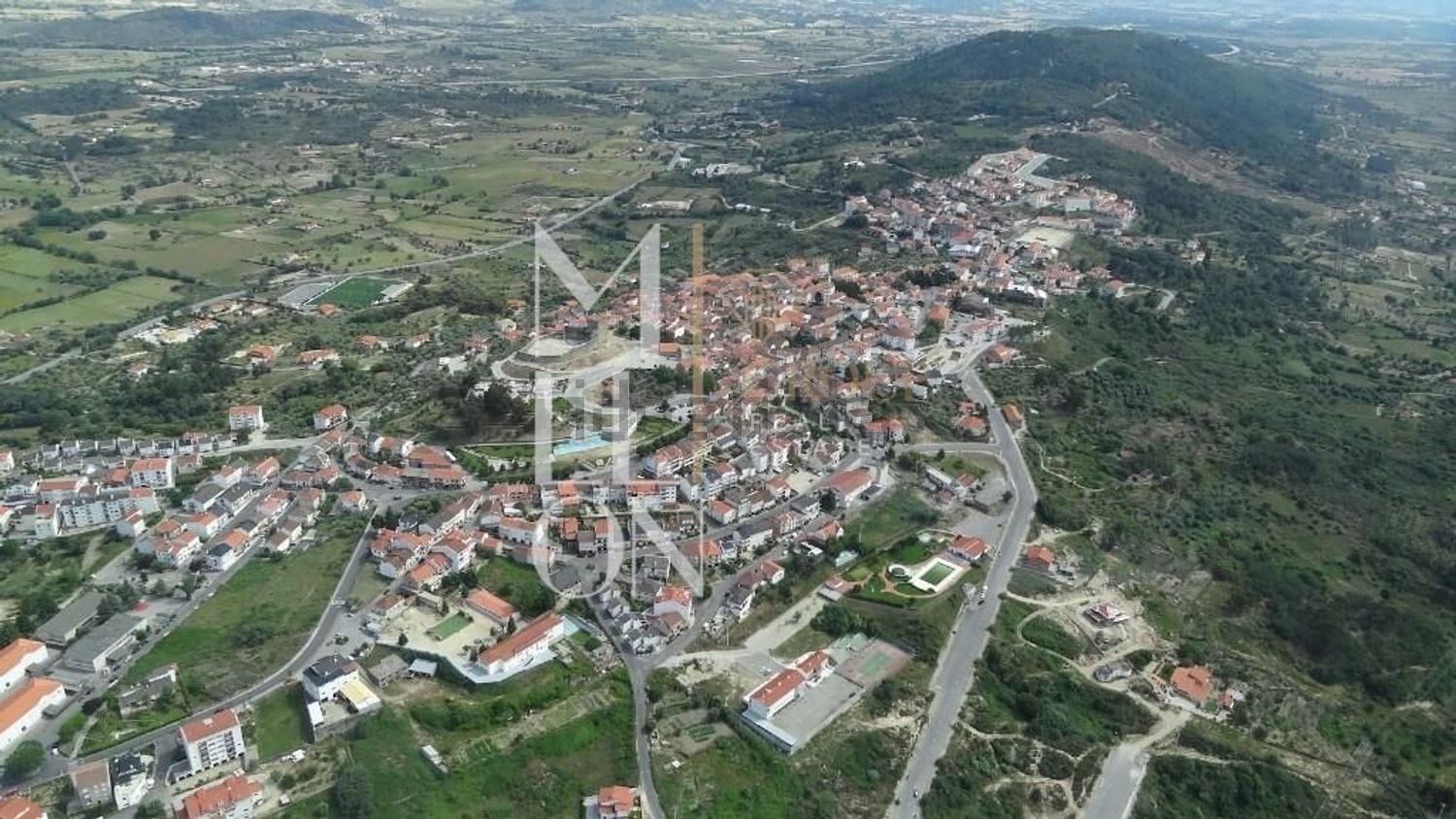 公寓 t3出售在Bairro de Santo Antão s/n - 视线