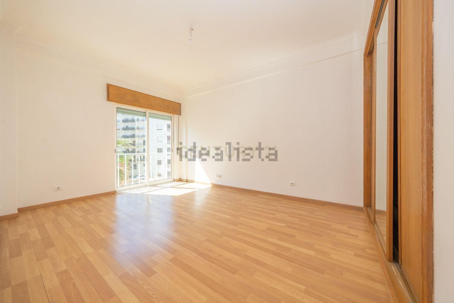 公寓 t2出售在Rua Cidade Debrecen - 居住