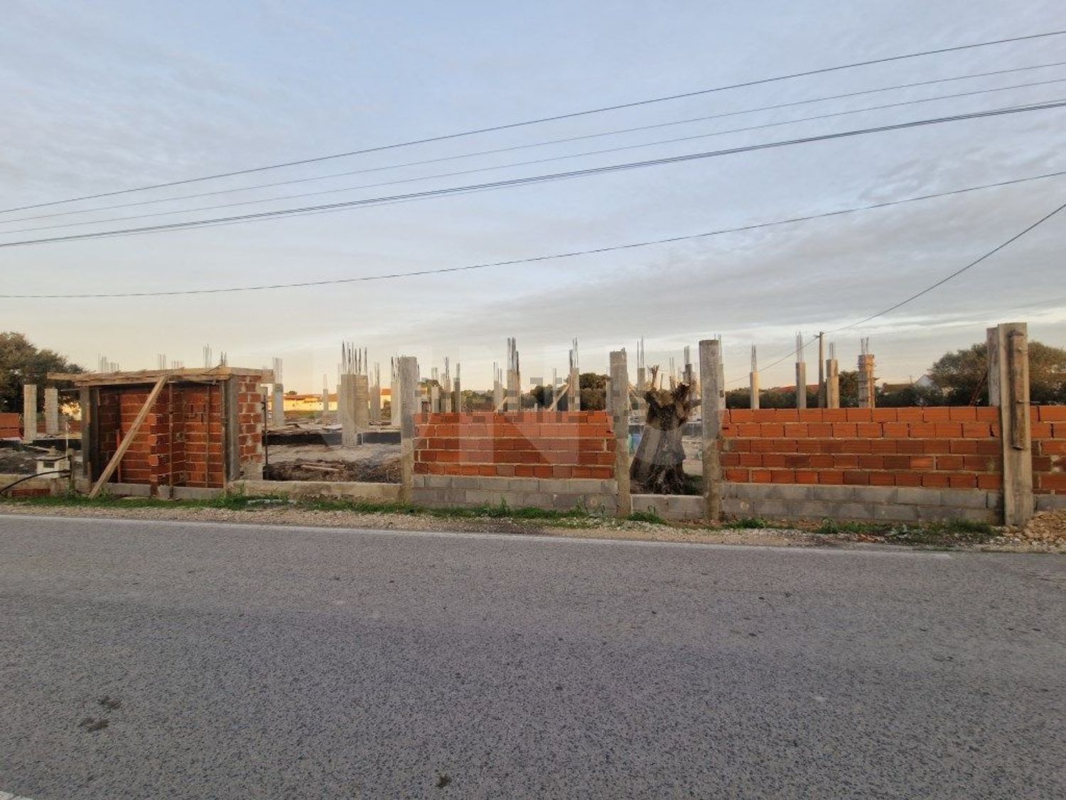 小楼房或独栋别墅出售在Estrada dos 4 Marcos - 视线