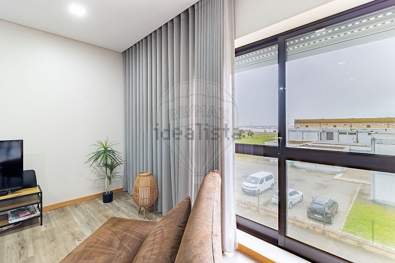 公寓 t3出售在Bairro da Marinha - 客厅