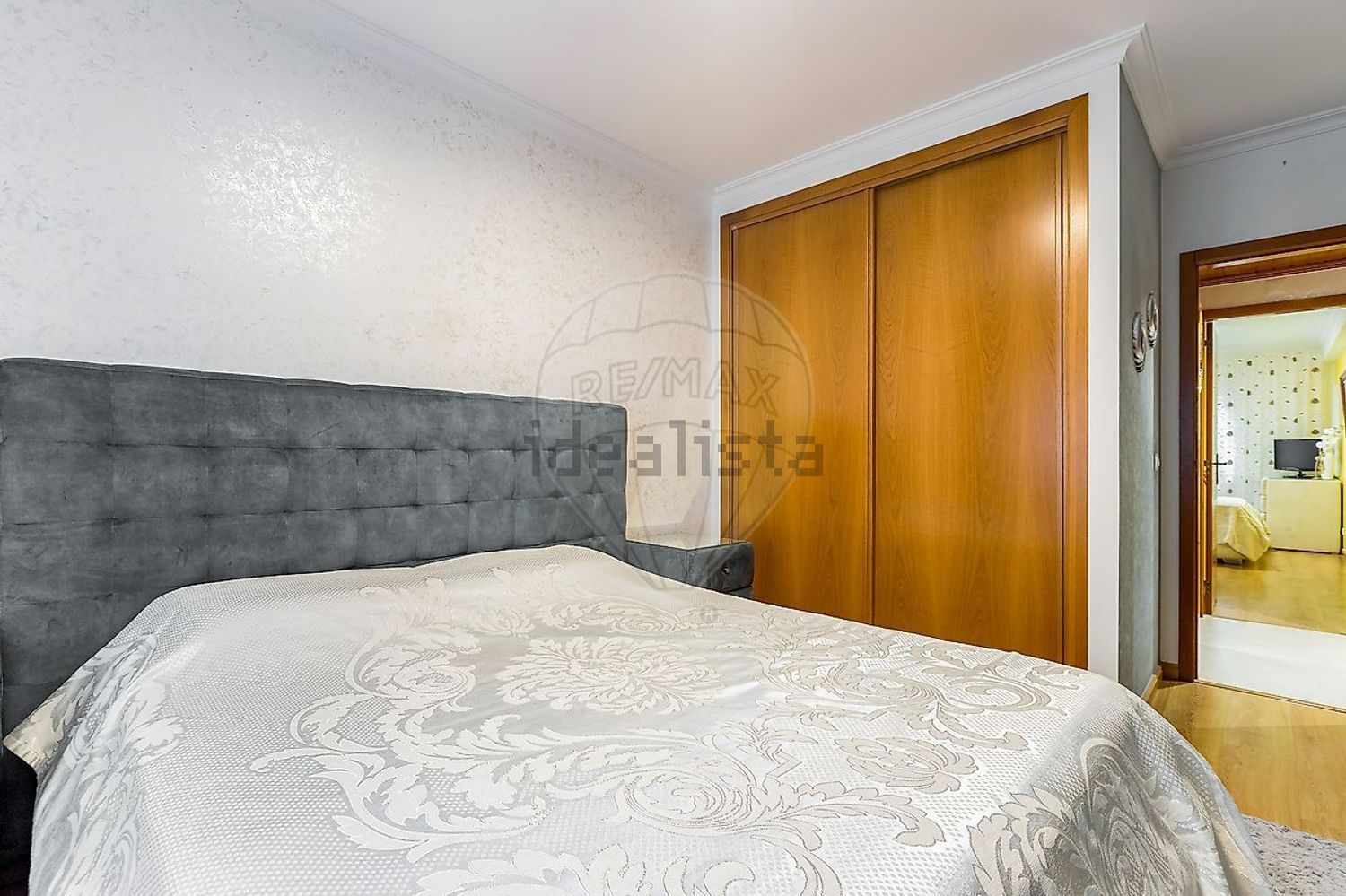 公寓 t3出售在Rua Florbela Espanca - 卧室