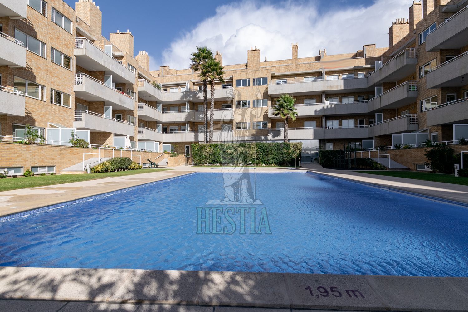 公寓 t2出售在Avenida Joaquim Oliveira e Silva, 373 - 游泳池