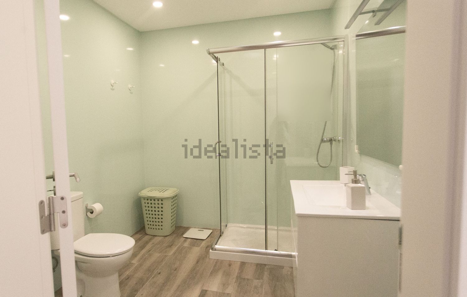 出租小楼房或独栋别墅在Ferrel - 卫生间