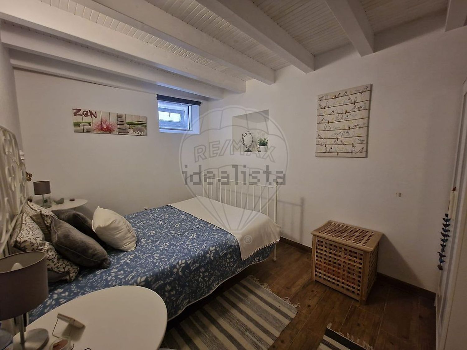 出租小楼房或独栋别墅R. Conde de Avilez - 客厅