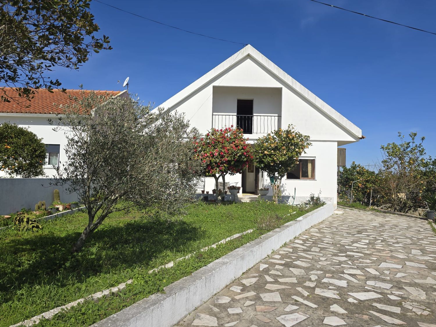 小楼房或独栋别墅出售在Bairro novo, 13 - 外立面