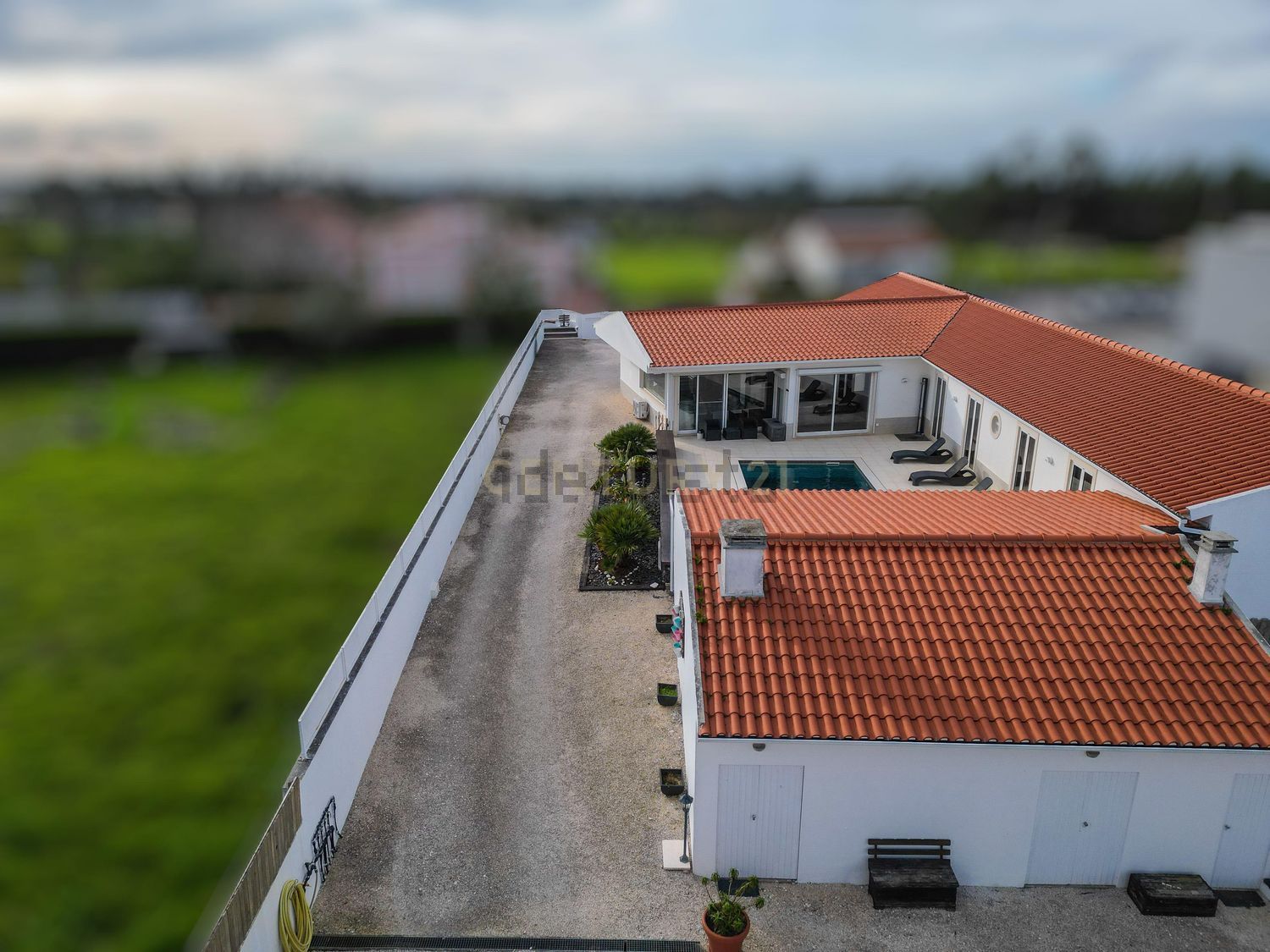 小楼房或独栋别墅出售在Estrada Santa Luzia, 100 - 外立面
