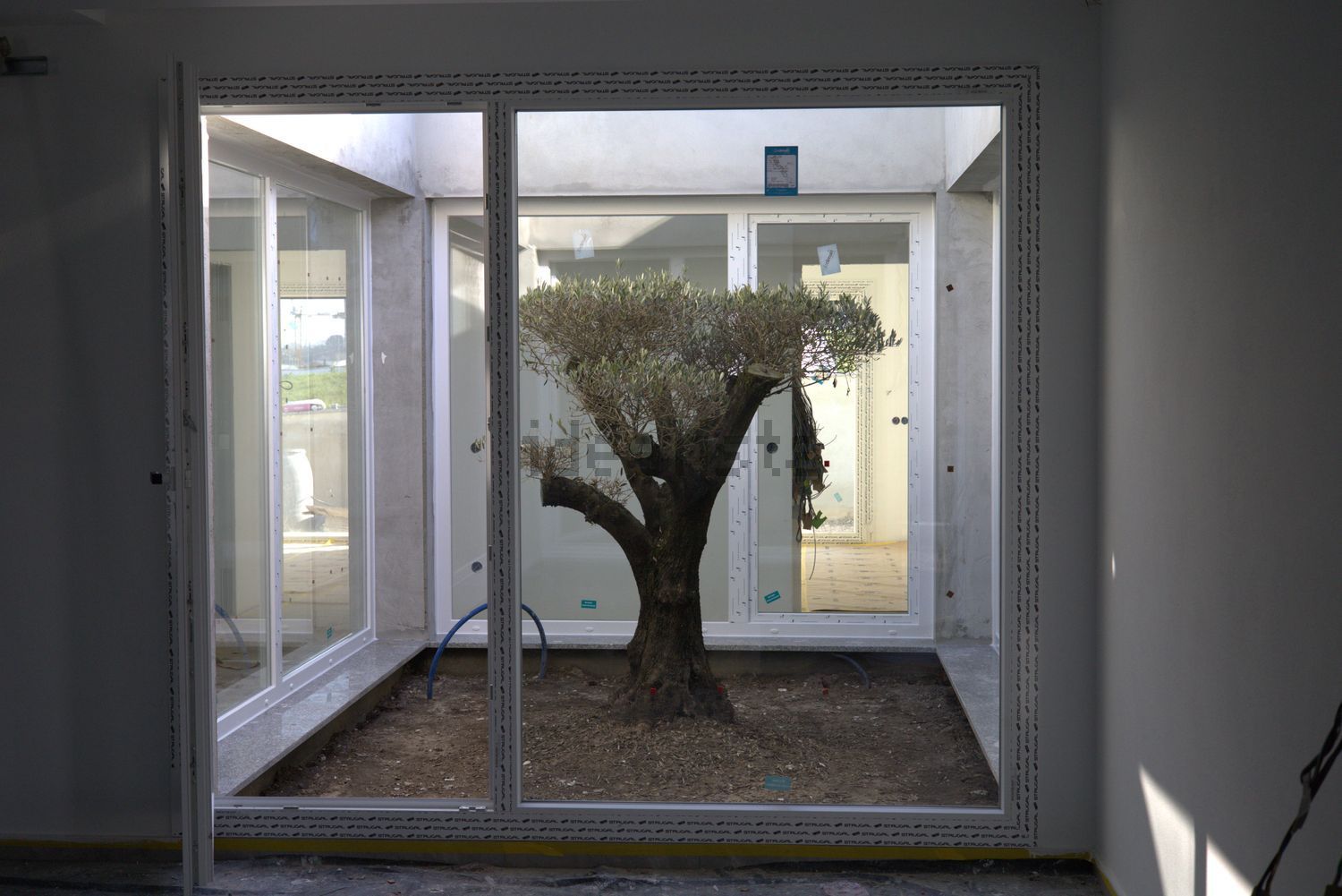 小楼房或独栋别墅出售在Beco do Gasparinho, 6 Lote - 前厅