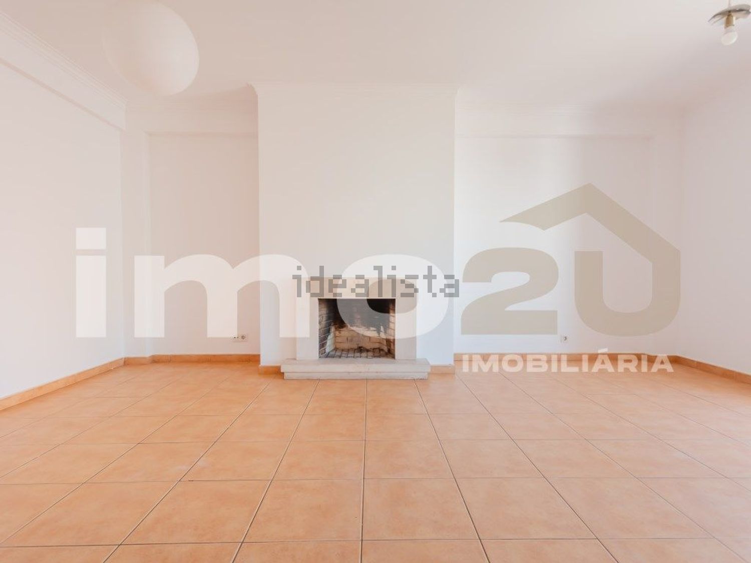 公寓 t1出售在Praceta da Sismaria - 客厅