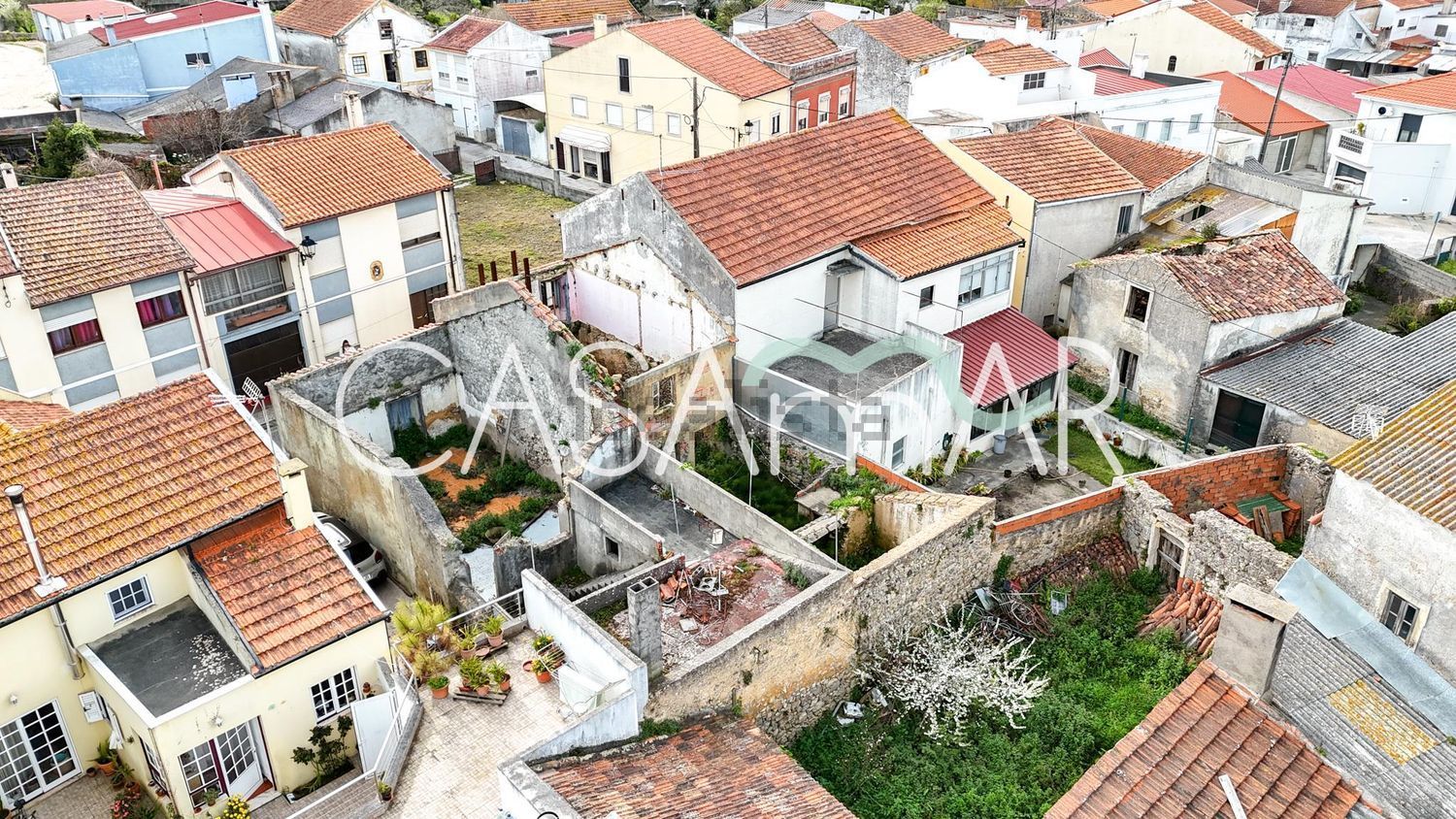 双拼别墅出售在Rua São Mamede, 7 - 外立面