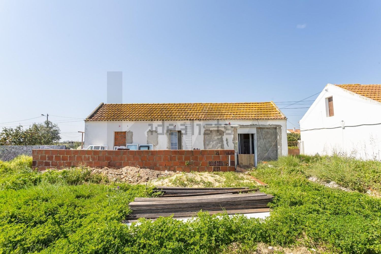 小楼房或别墅出售在Estrada do Arçe s/n - 外立面