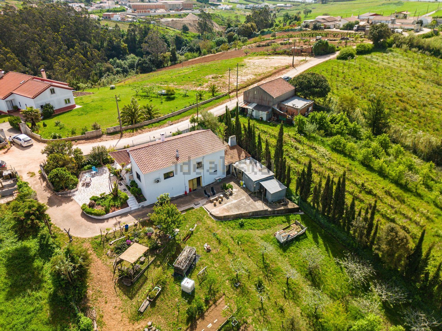 小楼房或独栋别墅出售在Rua Principal do Casal do Frade s/n - 照片