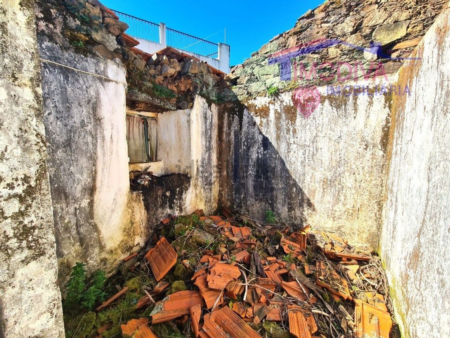 小楼房或独栋别墅出售在Pedrógão Grande - 外立面