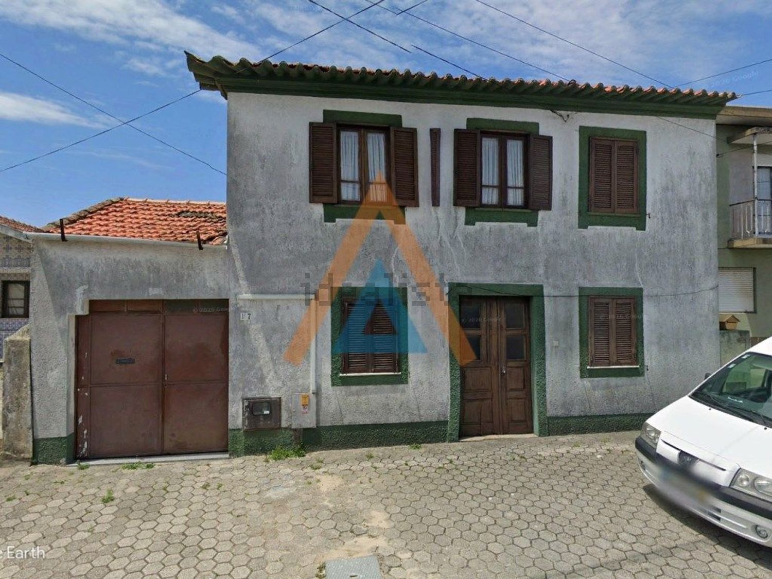 小楼房或独栋别墅出售在Cortegaça - 外立面