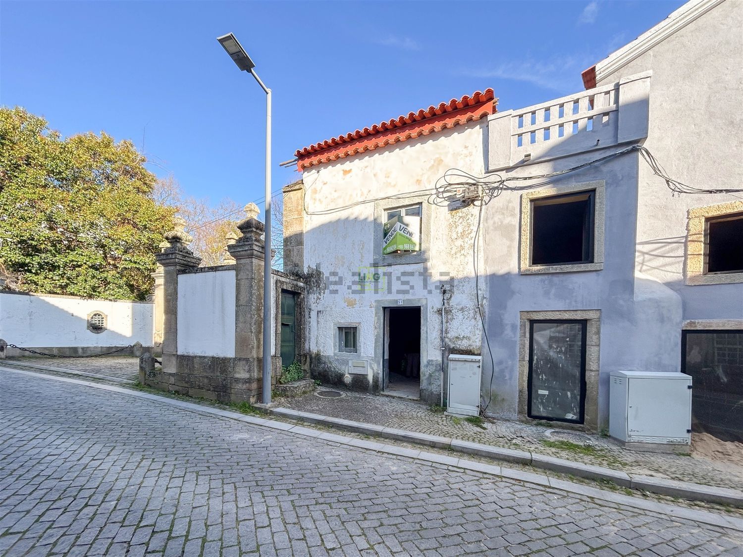 双拼别墅出售在Rua Luís de Camões - 视线