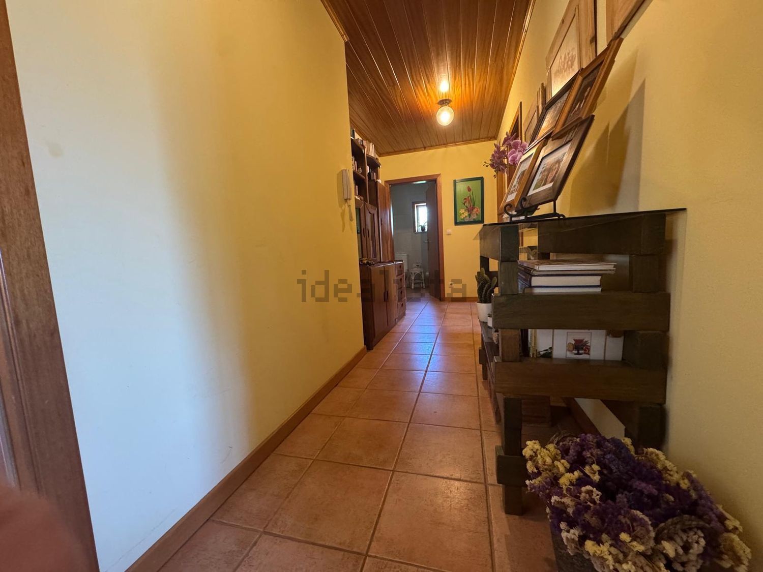 小楼房或独栋别墅出售在Oiã - 过道