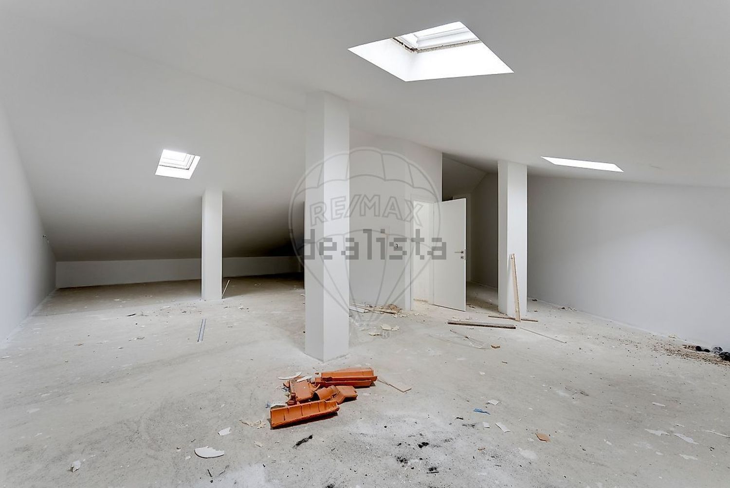 复式公寓出售在Rua Canto, 238 - 阁楼