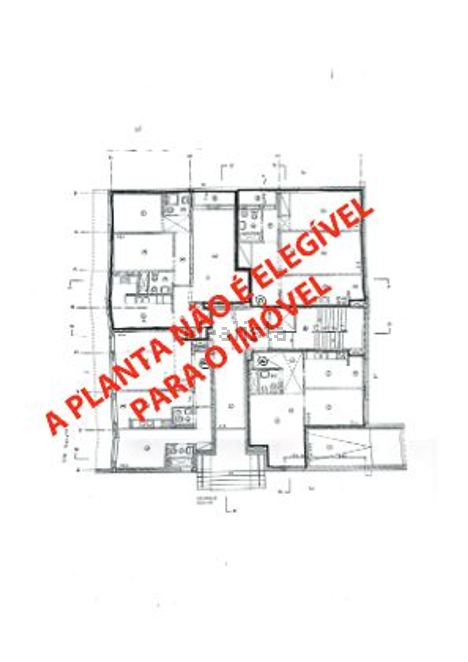 双拼别墅出售在Rua Nova das Carmeleiras - 平面图