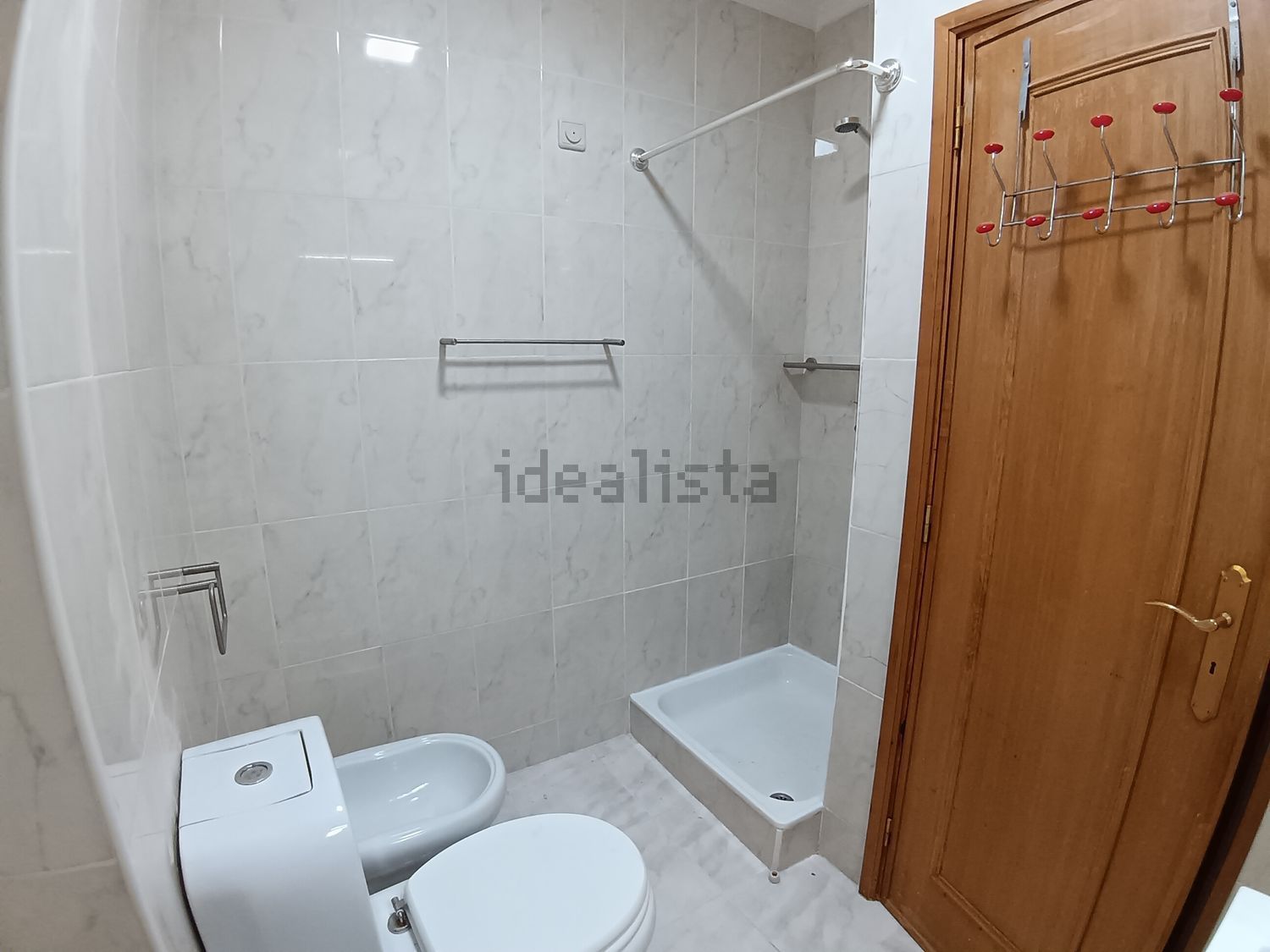 出租公寓 t2在Avenida de Santo António, 113 - 卫生间