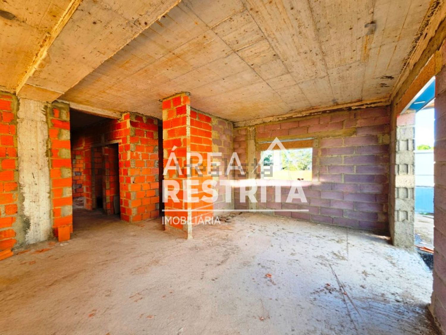 小楼房或独栋别墅出售在Quinta da Marquesa - Vila Amélia - 客厅