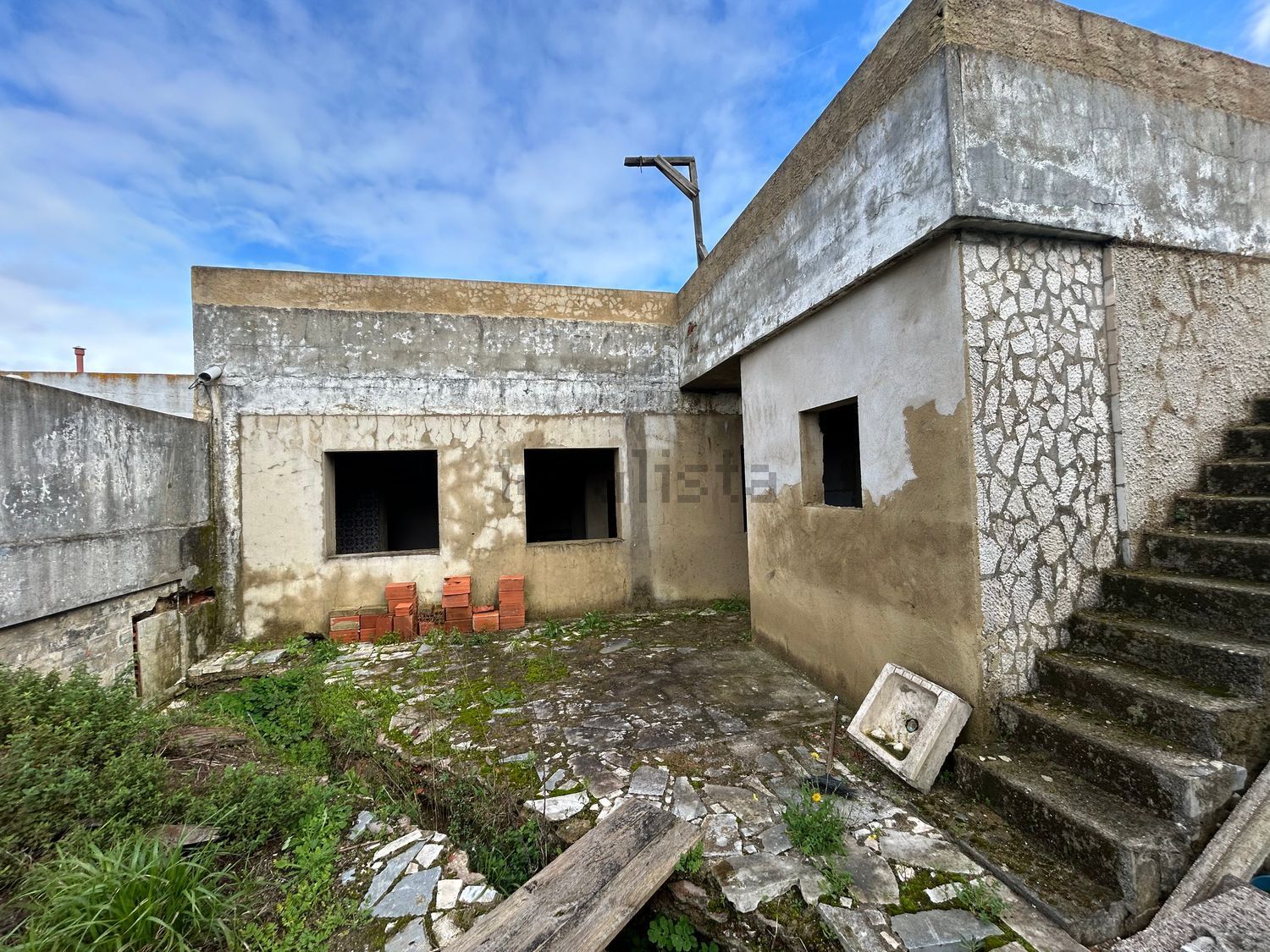 小楼房或独栋别墅出售在Rua Bento Gonçalves s/n - 外立面