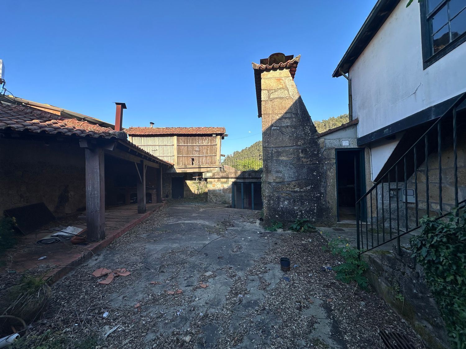 小楼房或独栋别墅出售Lugar Sa, Casal Chasil, Santa Eulalia - 外立面