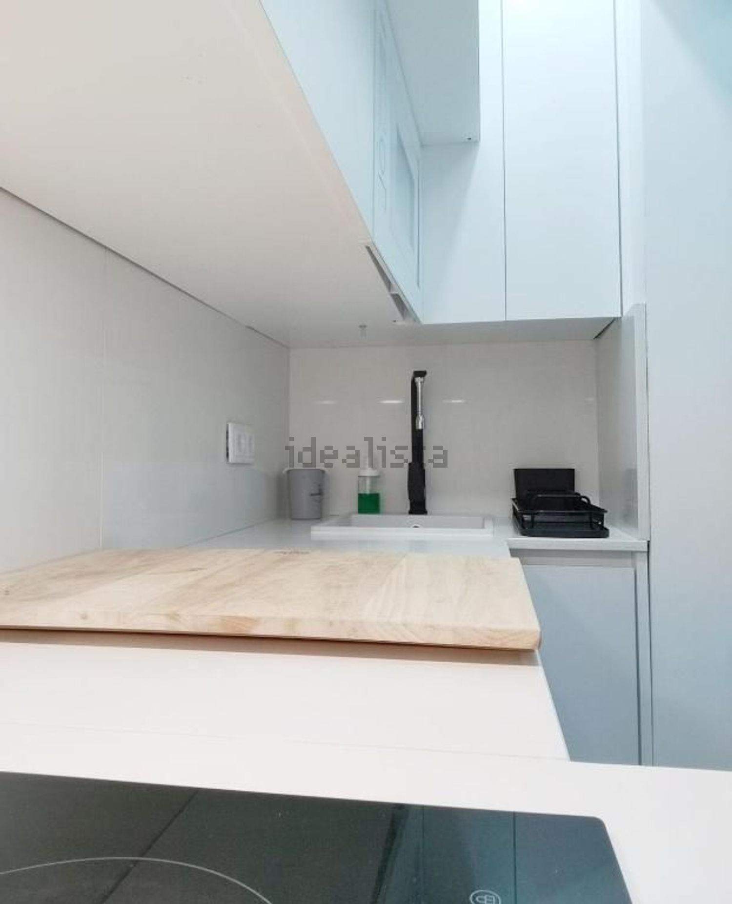 公寓 t1出售在Rua António Augusto Aguiar, 13 - 厨房