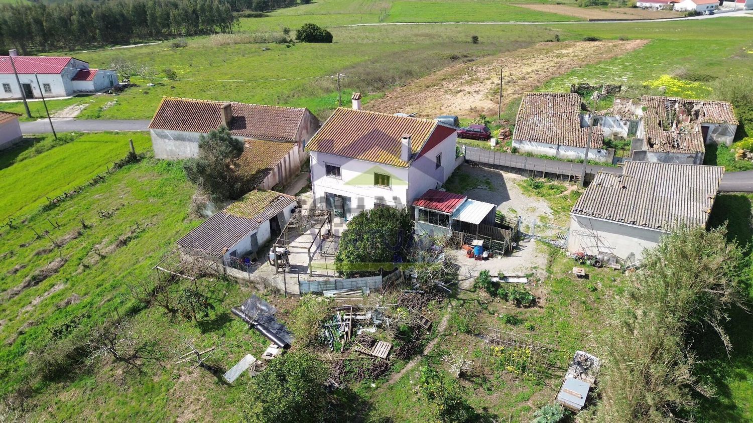 小楼房或独栋别墅出售在Bombarral e Vale Covo - 外立面