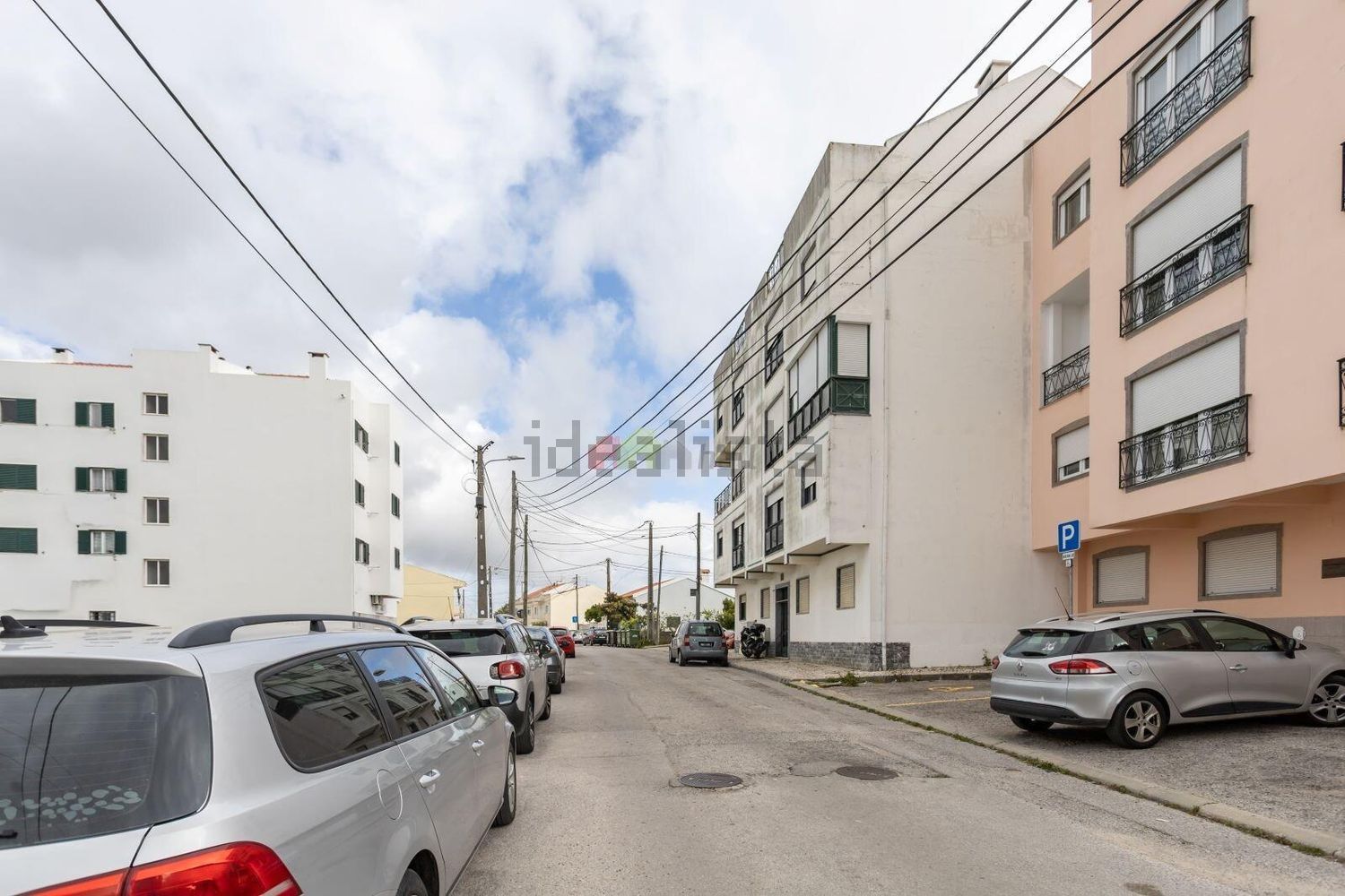 公寓 t2出售在Rua Sá de Miranda s/n - 外立面